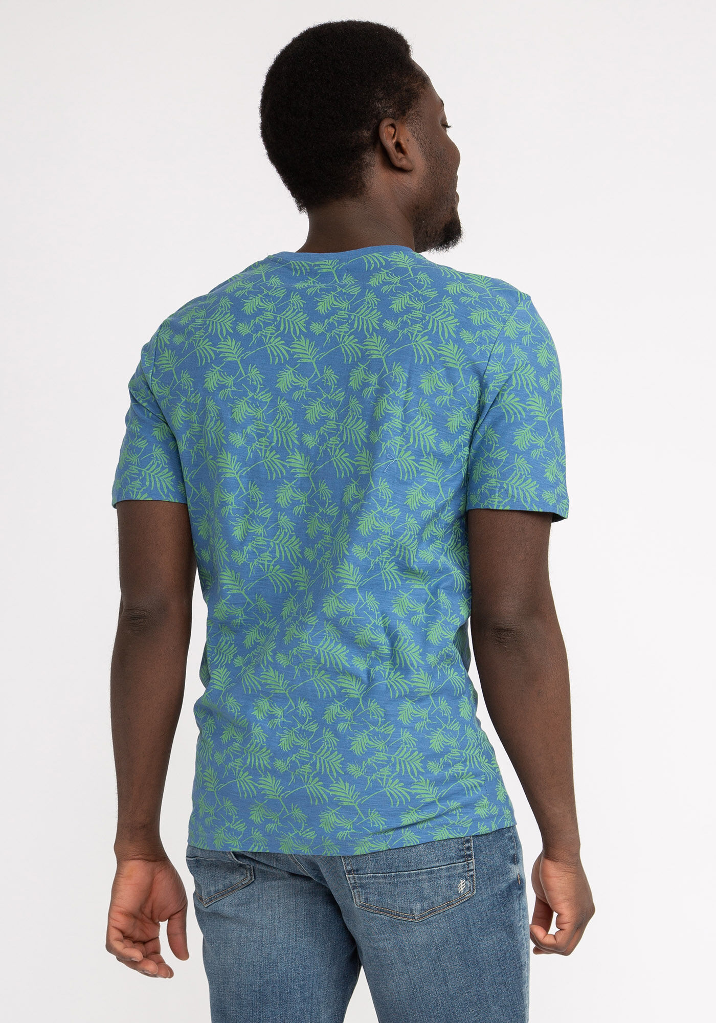 leaf all over print t-shirt Image 3