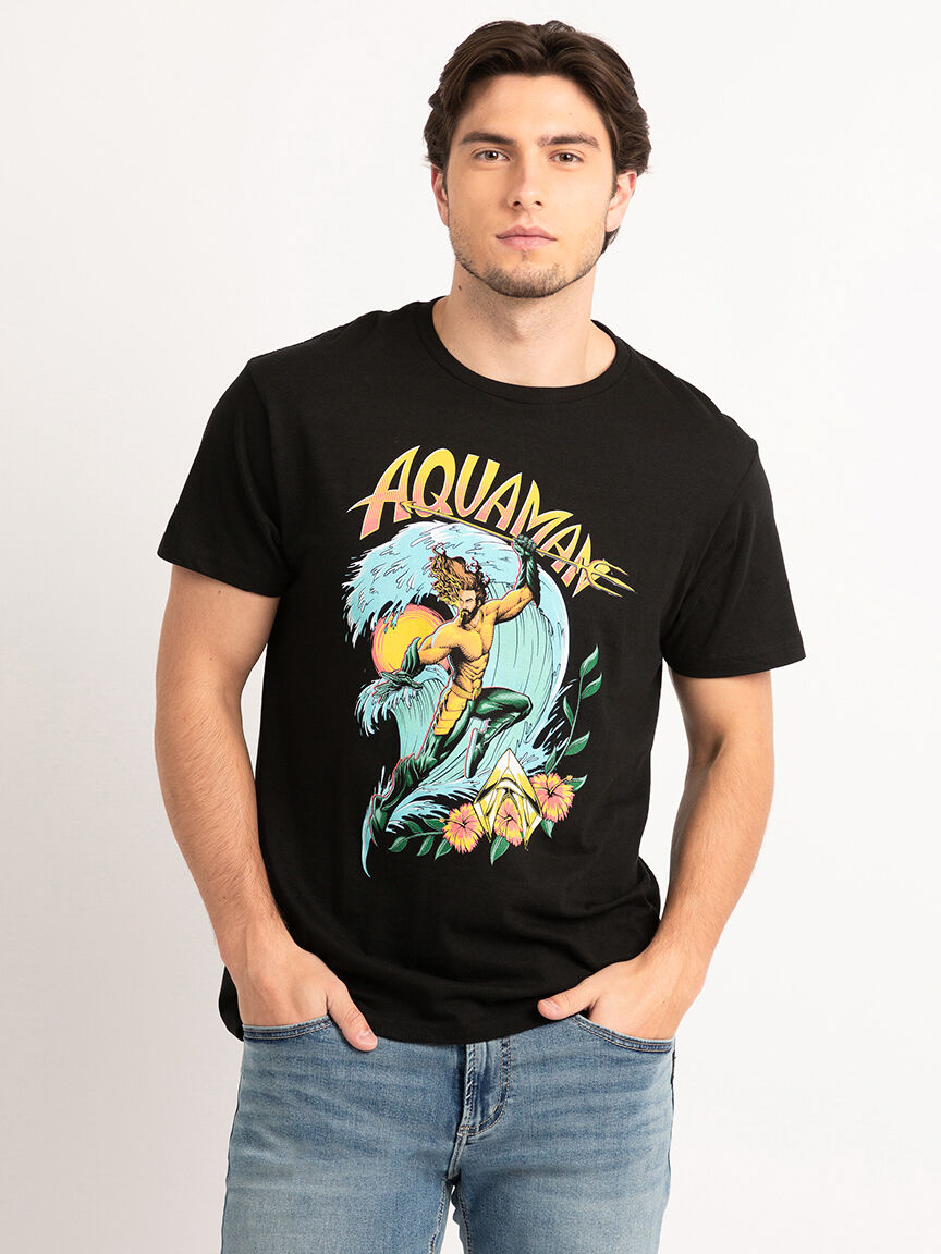 graphic t-shirt Image 4