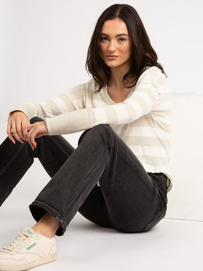iresha v-neck pullover Image 6