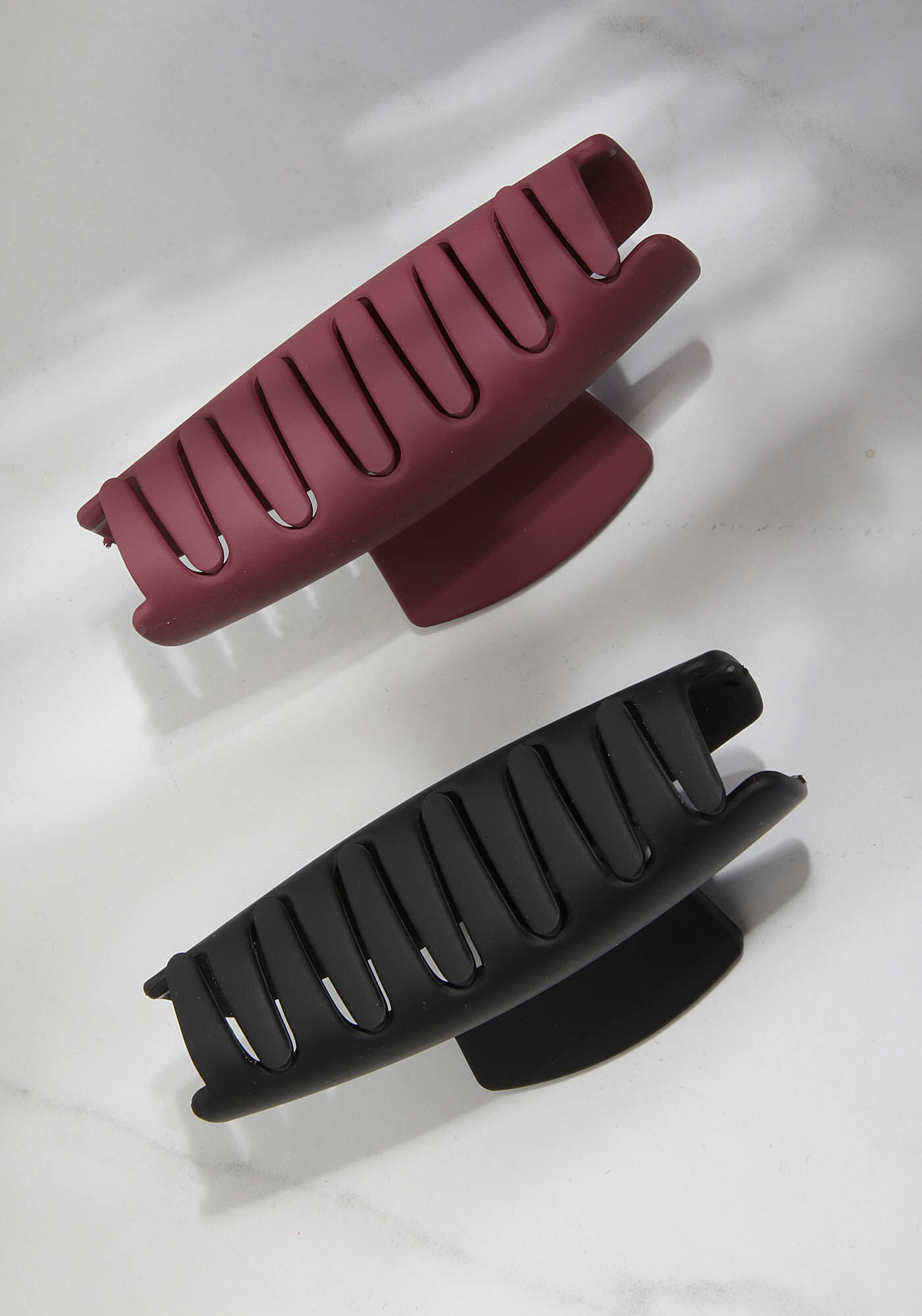 2 pack medium size claw clips Image 3