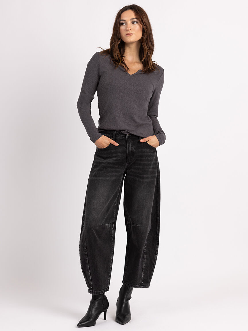 payton notch neck top Image 2