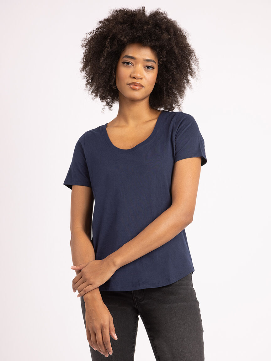 saige scoop neck t-shirt Image 3