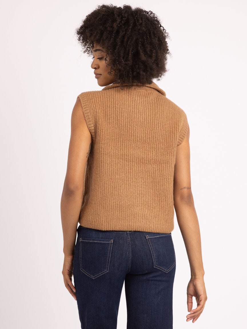 drifa 1/4 zip mock neck sweater vest