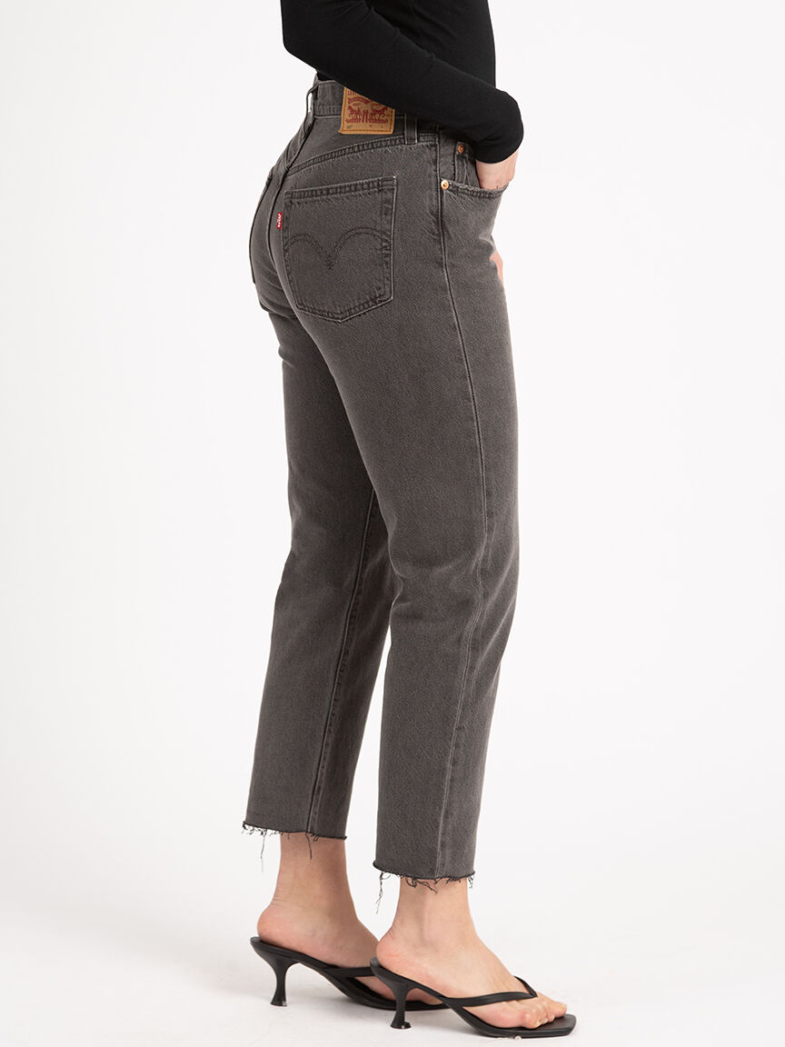 501 original cropped jean Image 3