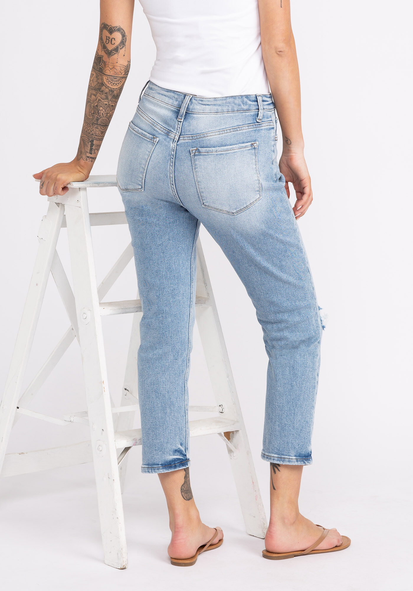 vervet high rise boyfriend jeans Image 2