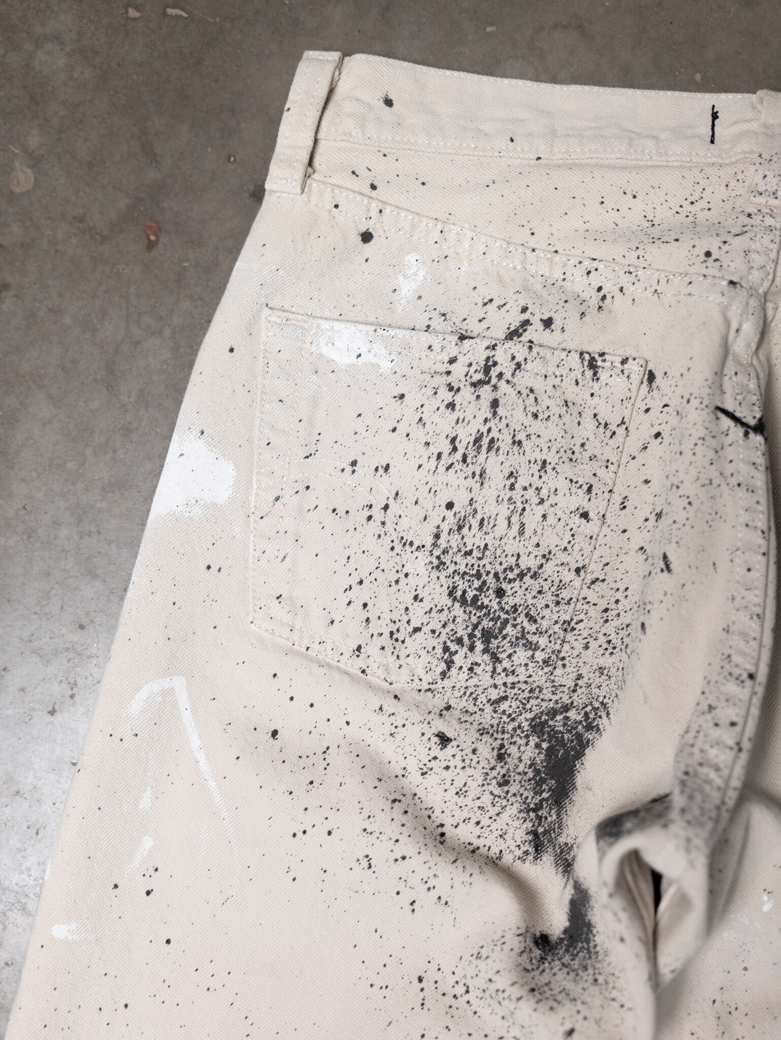 levi's 501 painters Image 3