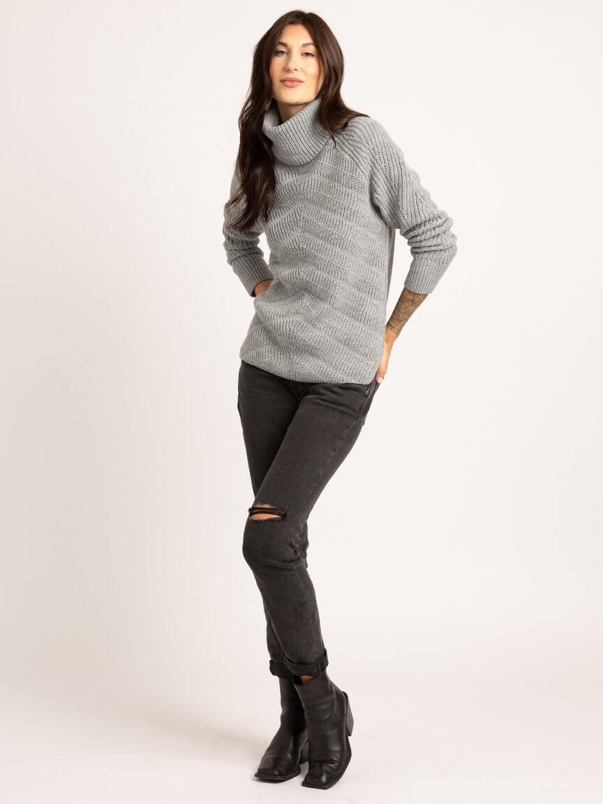 lumielle turtle neck popover Image 3