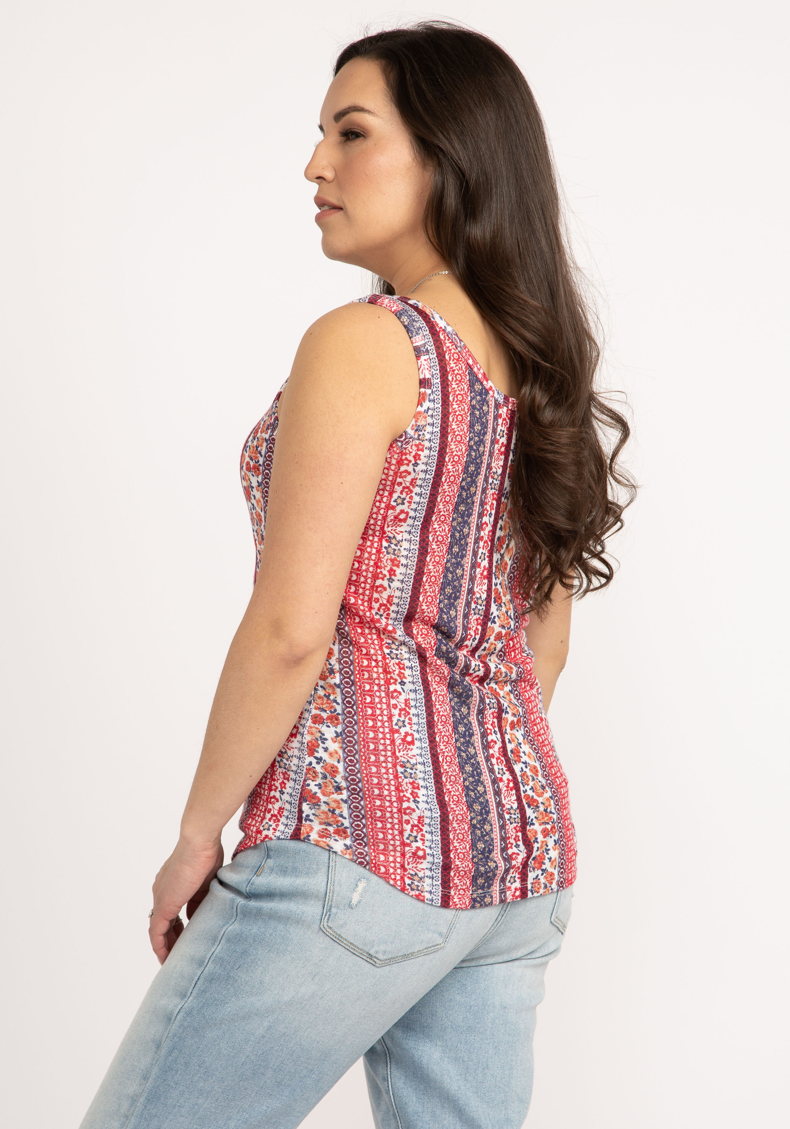 ari double scoop tank top Image 2