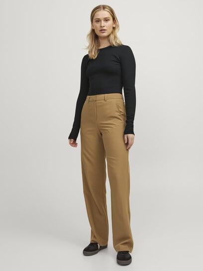 freya crewneck ribbed long sleeve top freya crewneck ribbed long sleeve top