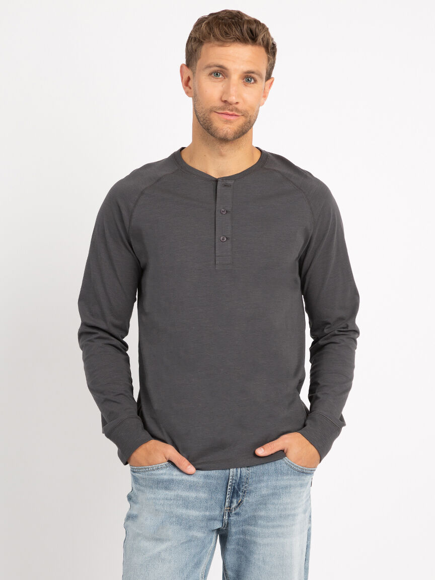 T shirt under henley deals