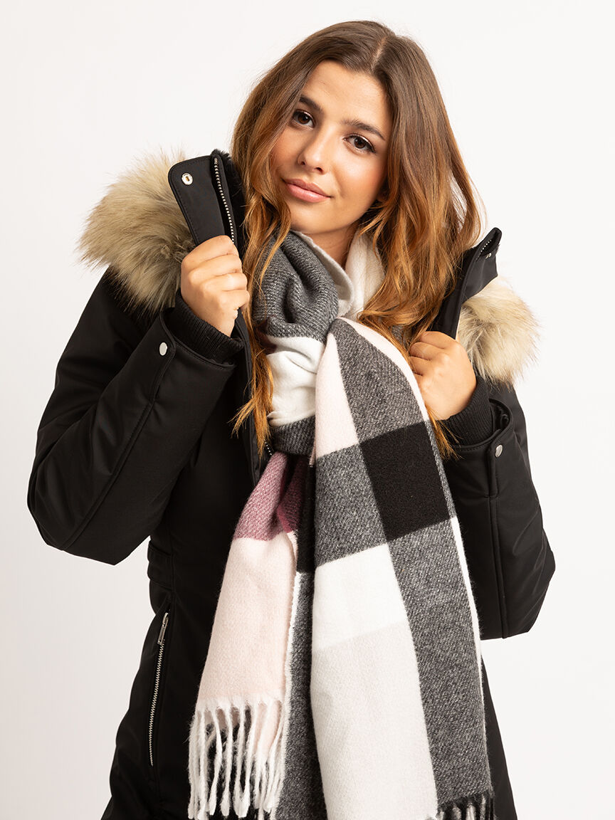 women's large plaid scarf Image 2