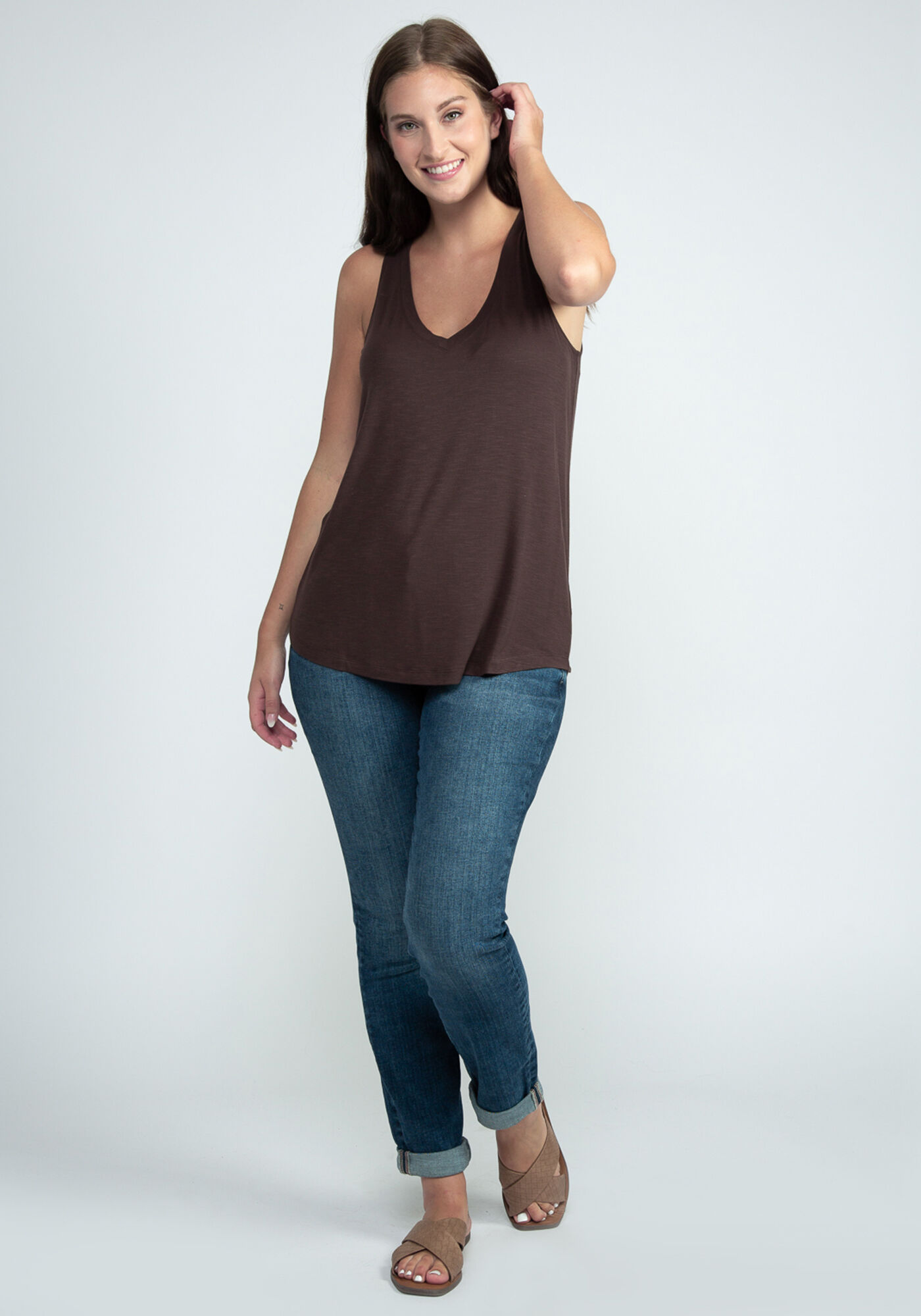 ela v neck textured knit tank Image 4