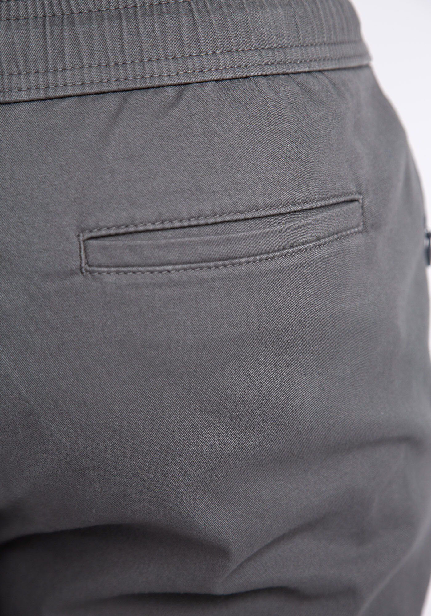 elijah pull on short Image 6