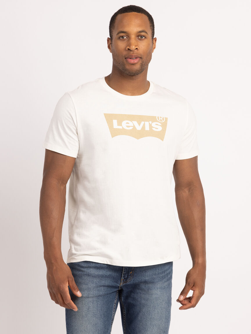 batwing graphic tee Image 1