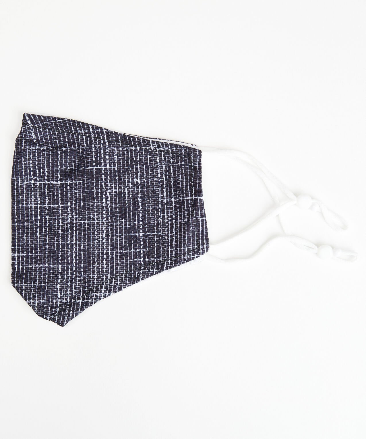 sketchy print face mask Image 1