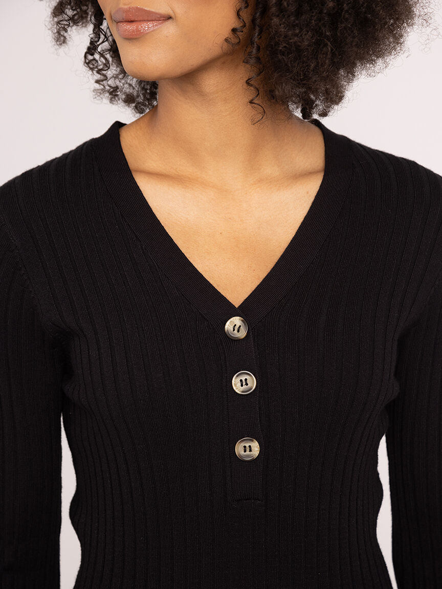 v neck henley sweater Image 4
