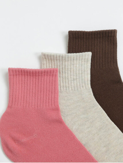 women's essential 3 pack crew socks women's essential 3 pack crew socks Image 3