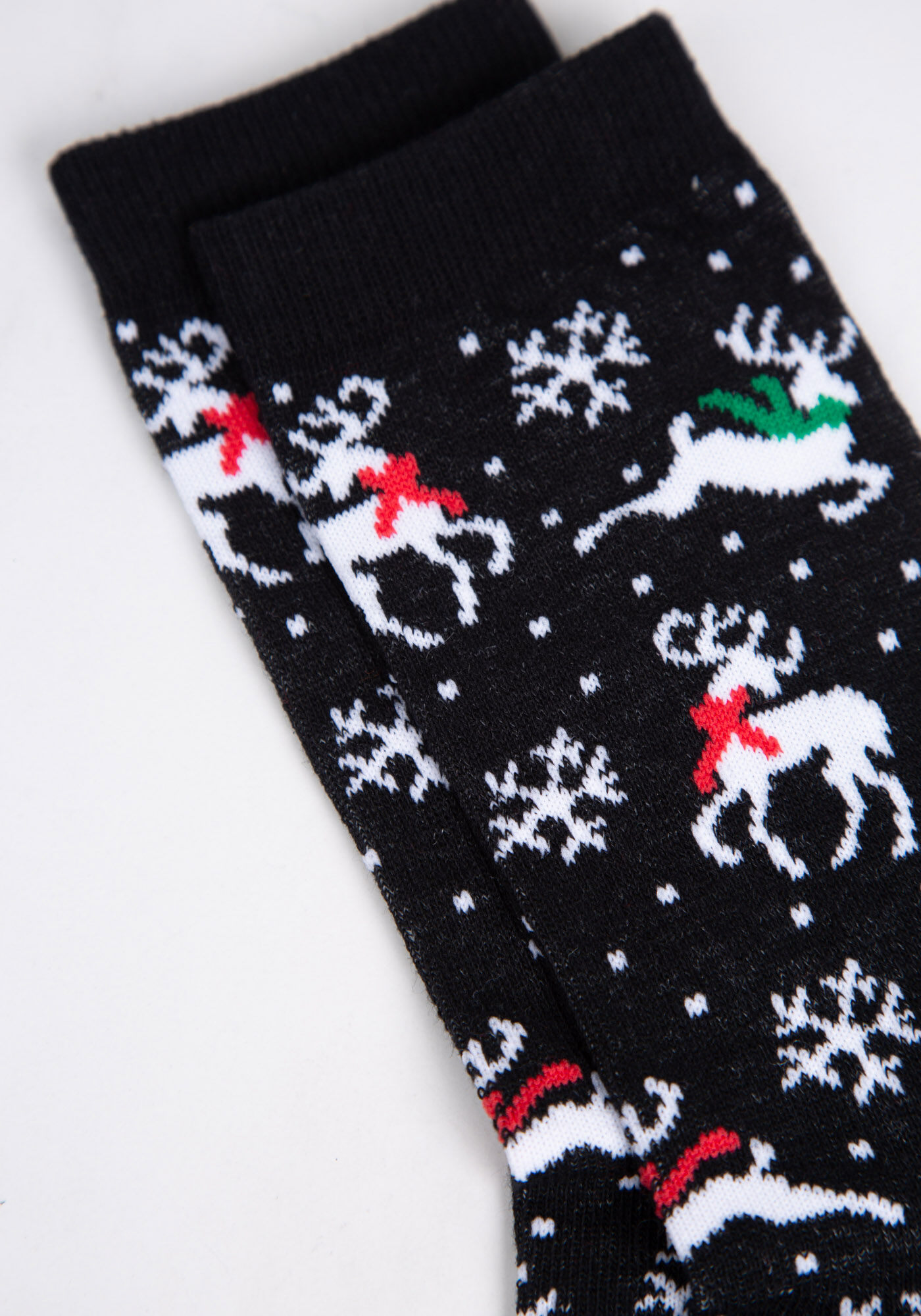 women's reindeer crew socks Image 2