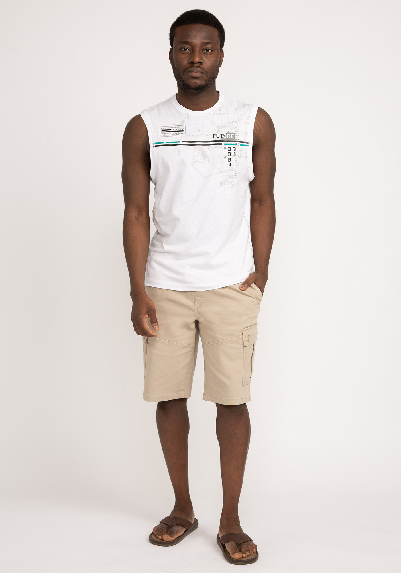 pull on fashion cargo shorts Image 1