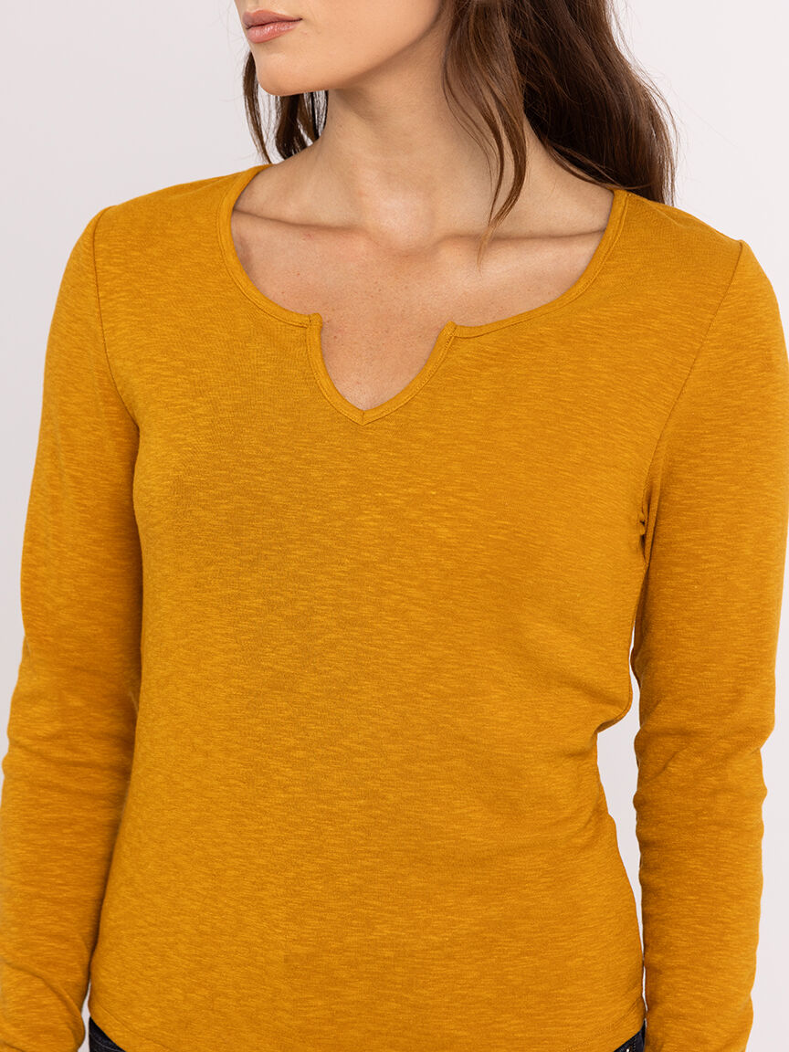 payton notch neck top Image 4