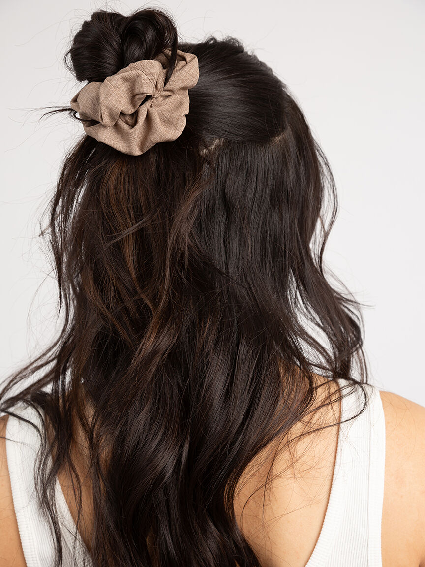3 pack linen scrunchies Image 3