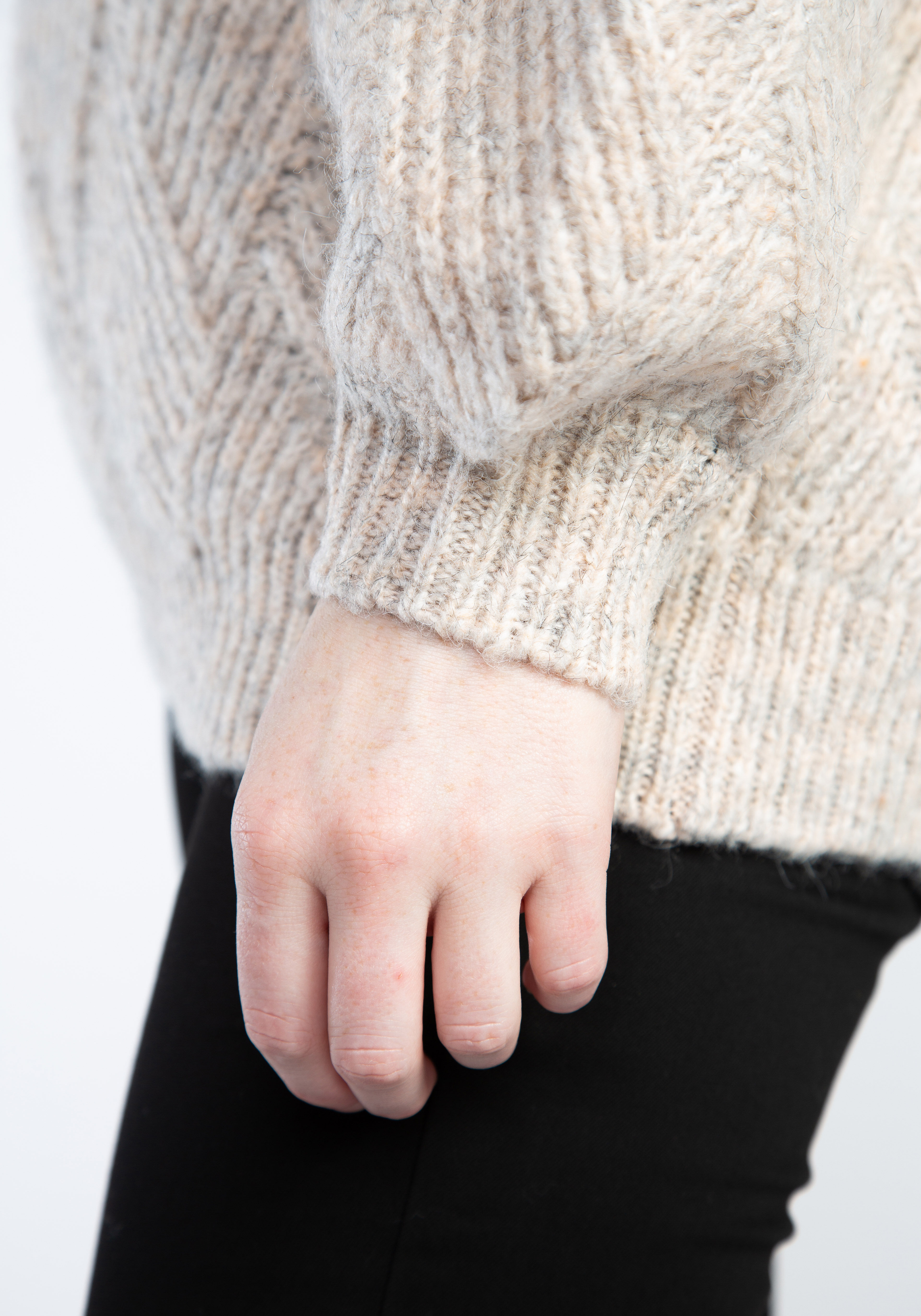 tunic popover sweater Image 6