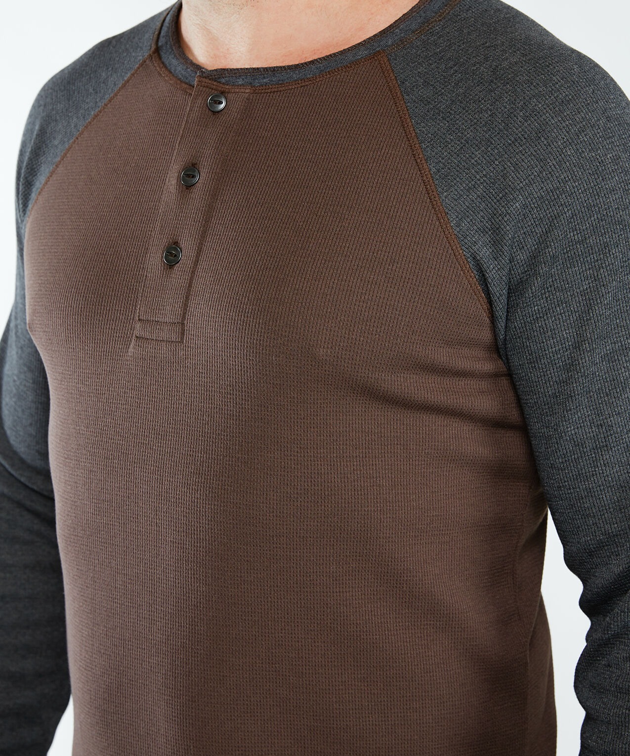 devon long sleeve henley Image 4