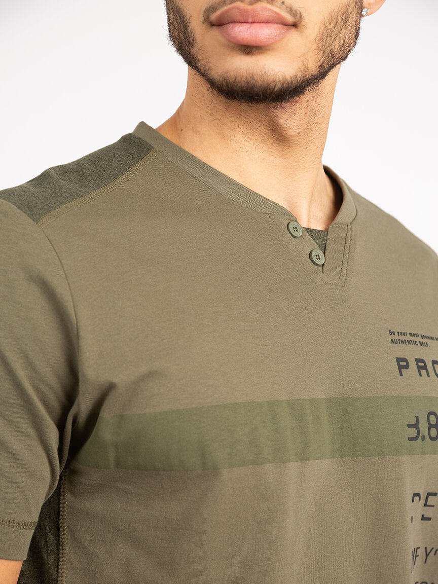 ss henley tshirt Image 5