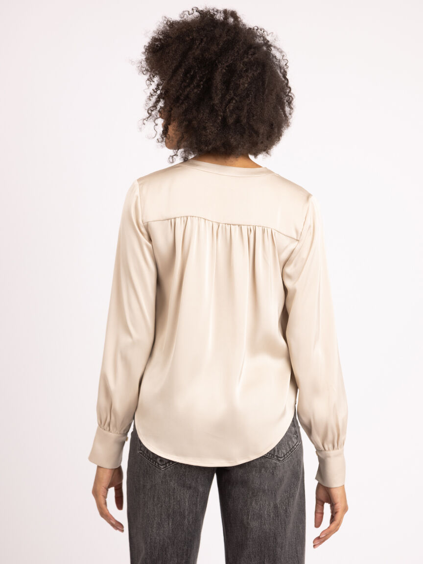 lea satin shirt Image 4