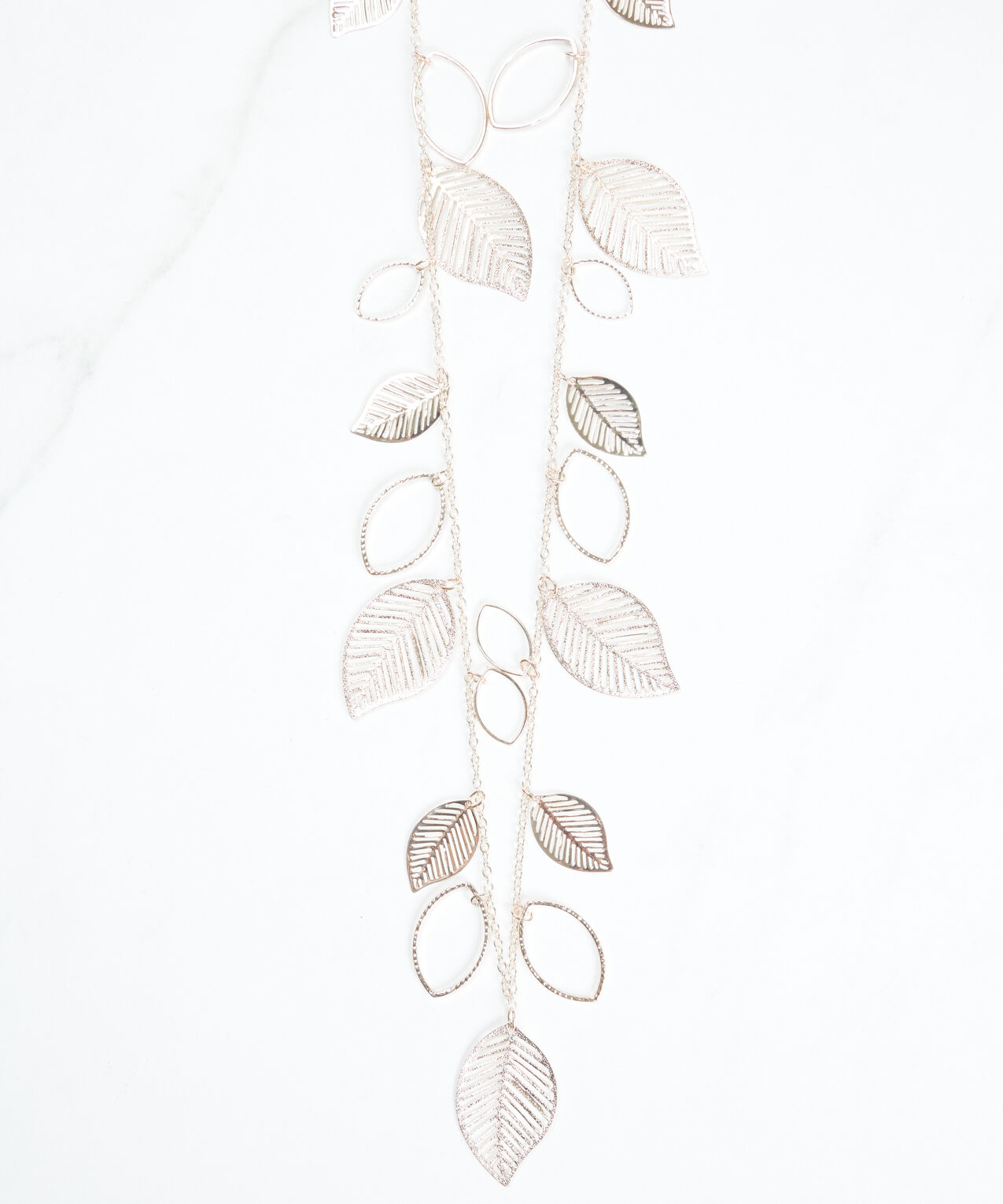 stationed leaf necklace  Image 2
