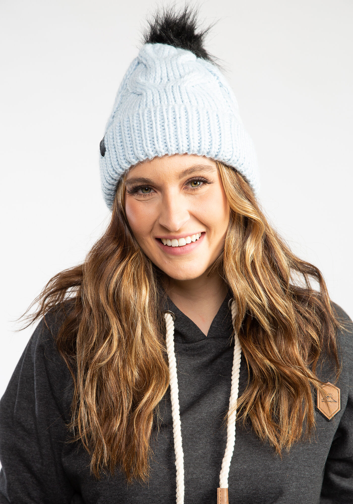 cable knit toque w faux fur pom Image 2