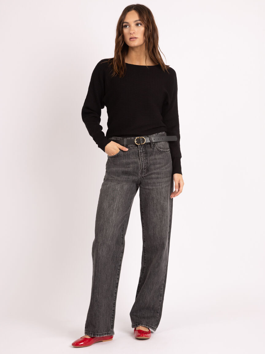 amihan crew neck sweater Image 4