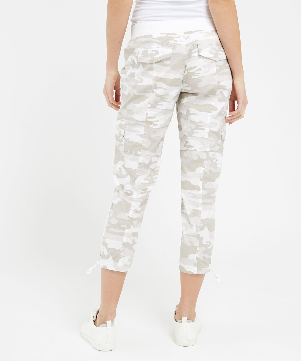 natasha white camo Image 4