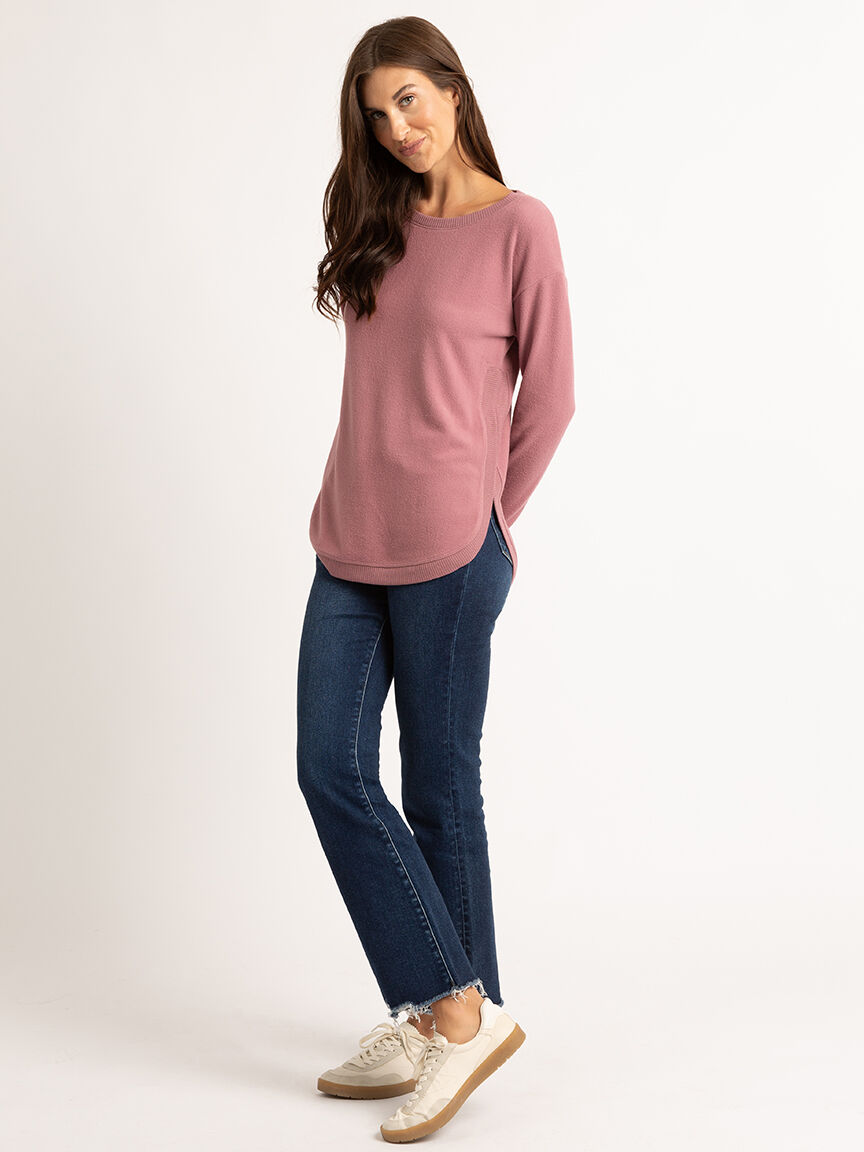 logan scoop neck long sleeve Image 3