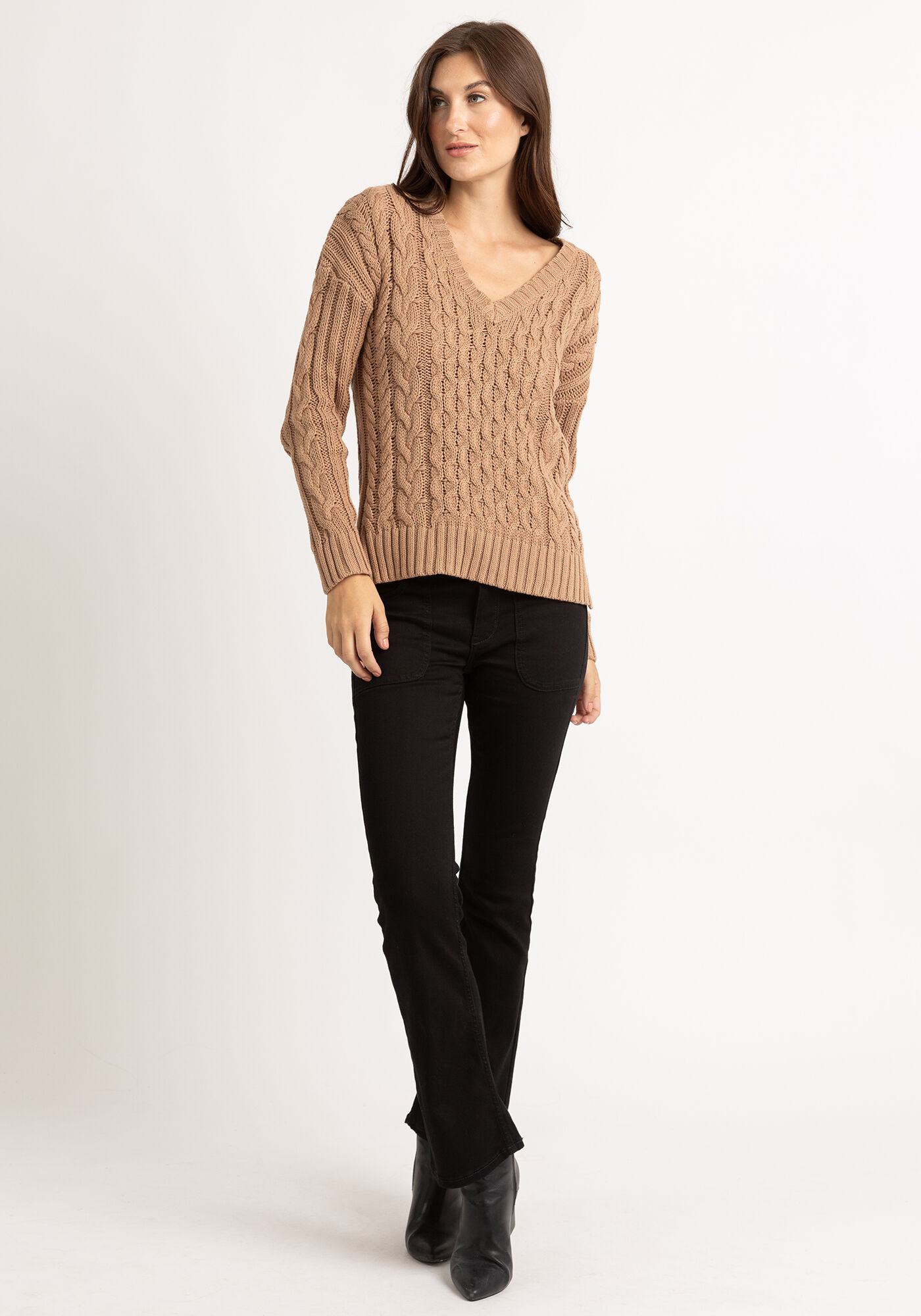 wanda cable v-neck popover Image 3
