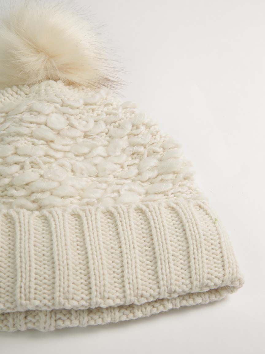 women's pom pom winter hat Image 2
