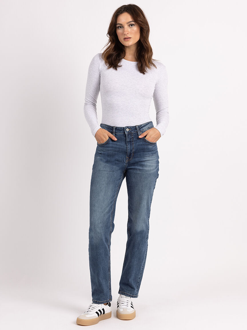 Boyfriend jeans skinny leg top