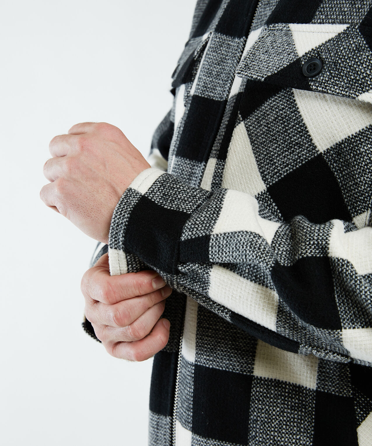 buffalo check jacket Image 4