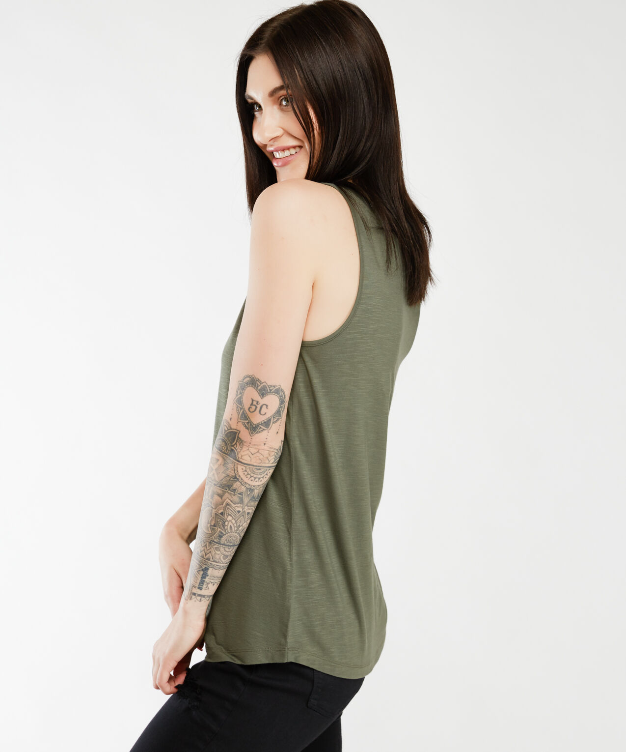 ela Image 3
