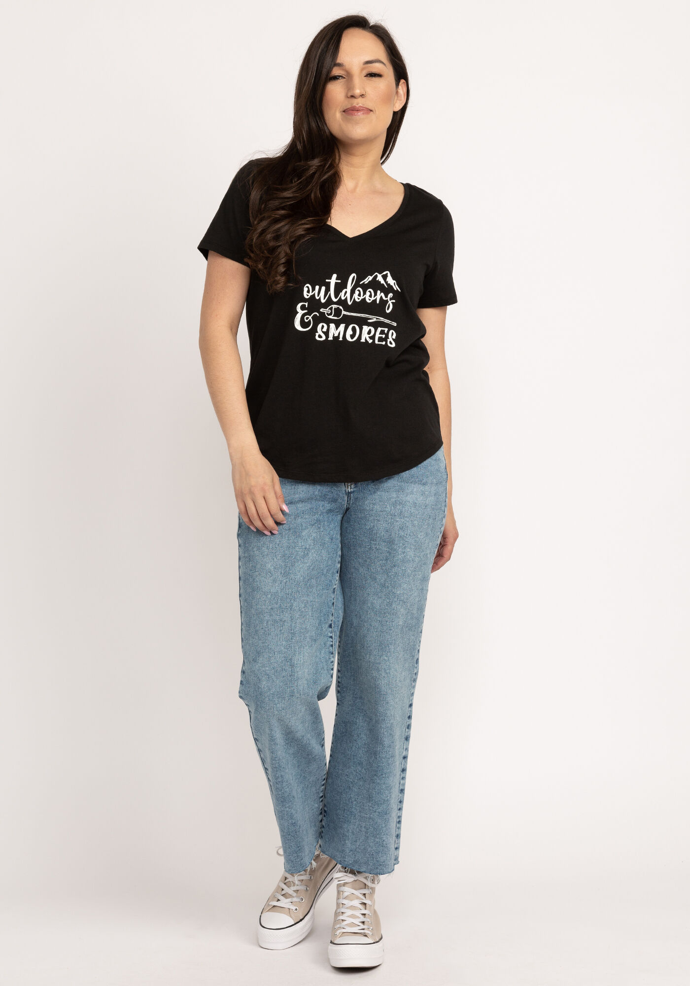 outdoor and smores graphic t-shirt Image 3