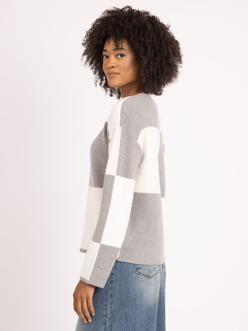 luciana crew neck plaid sweater Image 3