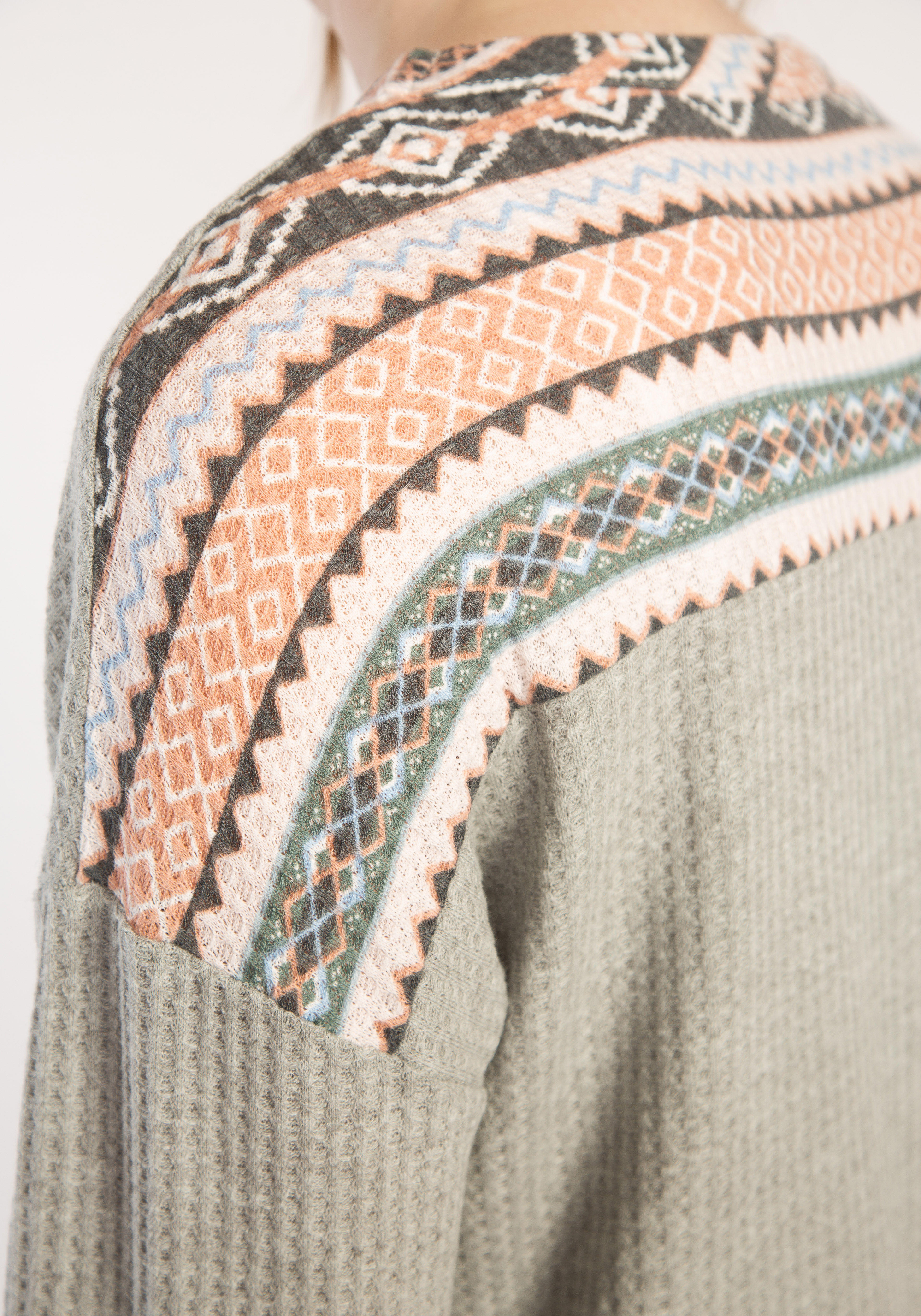 jayna crew neck long sleeve Image 6