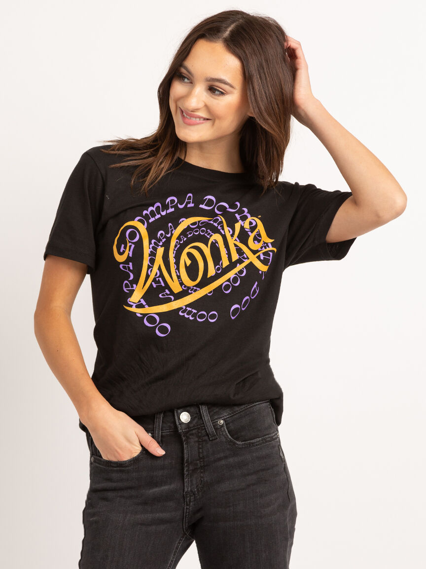 graphic t-shirt Image 2