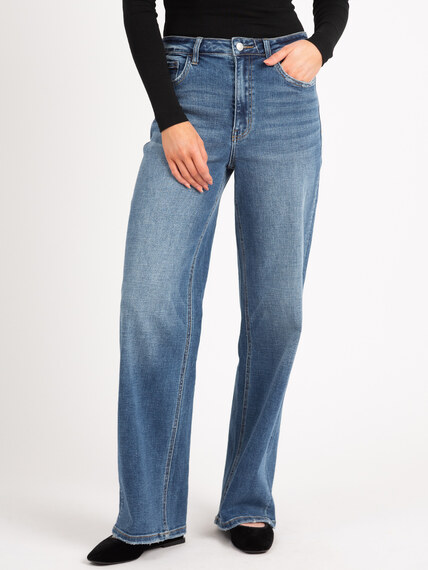 90s vintage loose 90s vintage loose Image 2