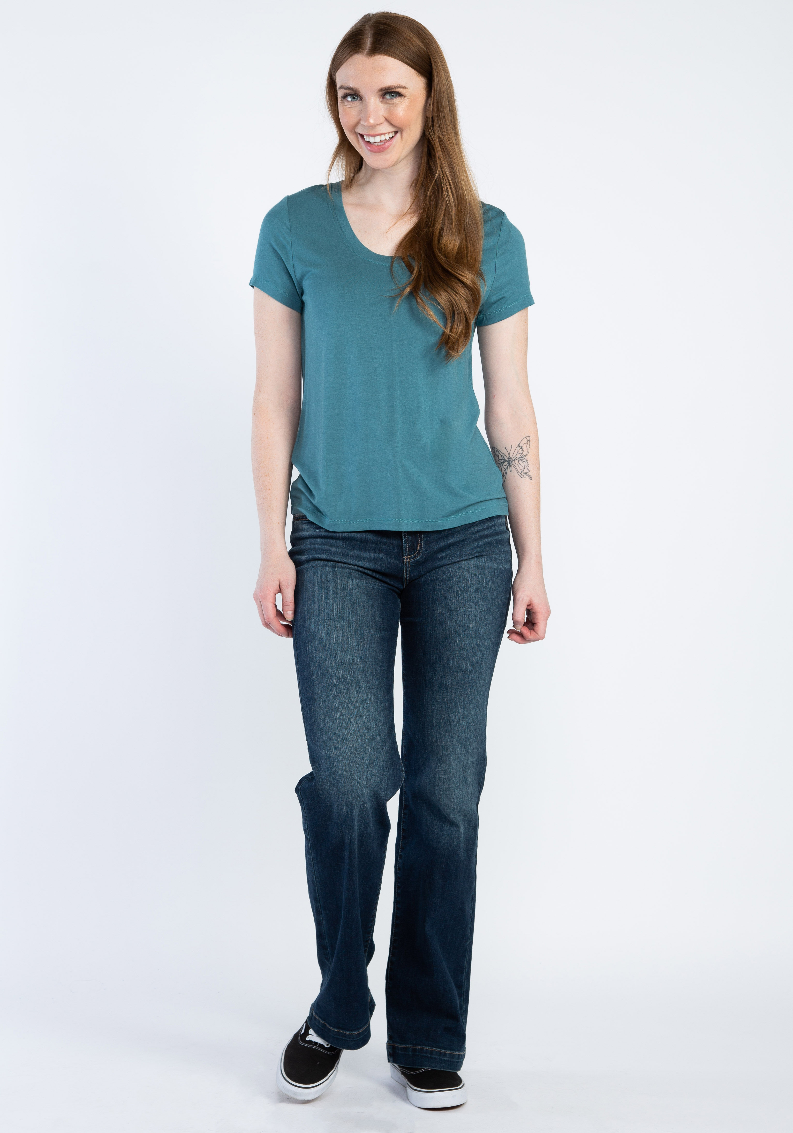 brady basic scoop neck short sleeve tee  Image 3