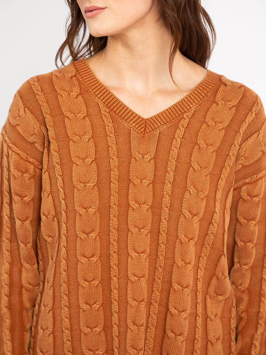 zarina v neck sweater Image 5