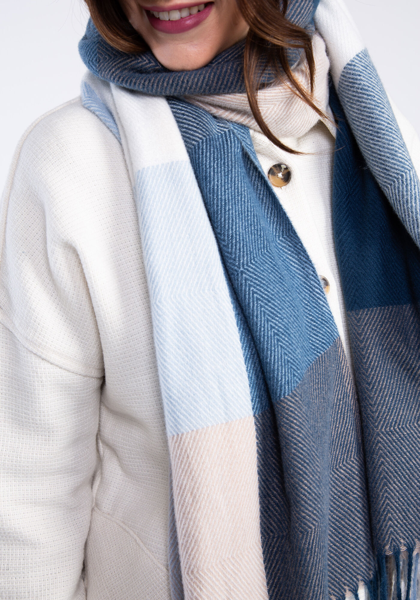 plaid oblong scarf w tassels Image 4