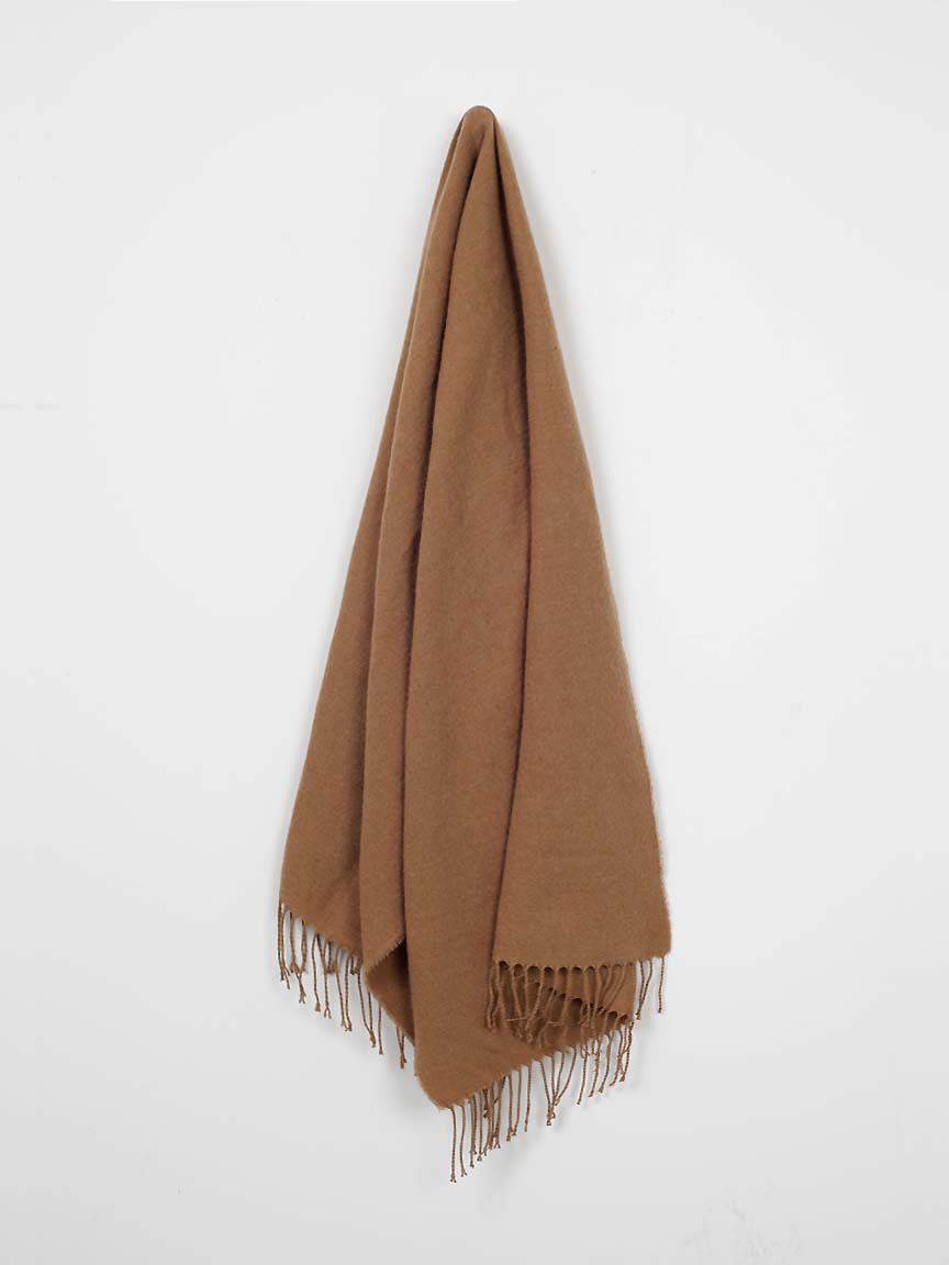 essential blanket scarf Image 1