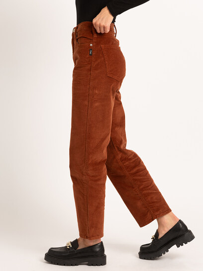 highly desirable corduroy straight jean