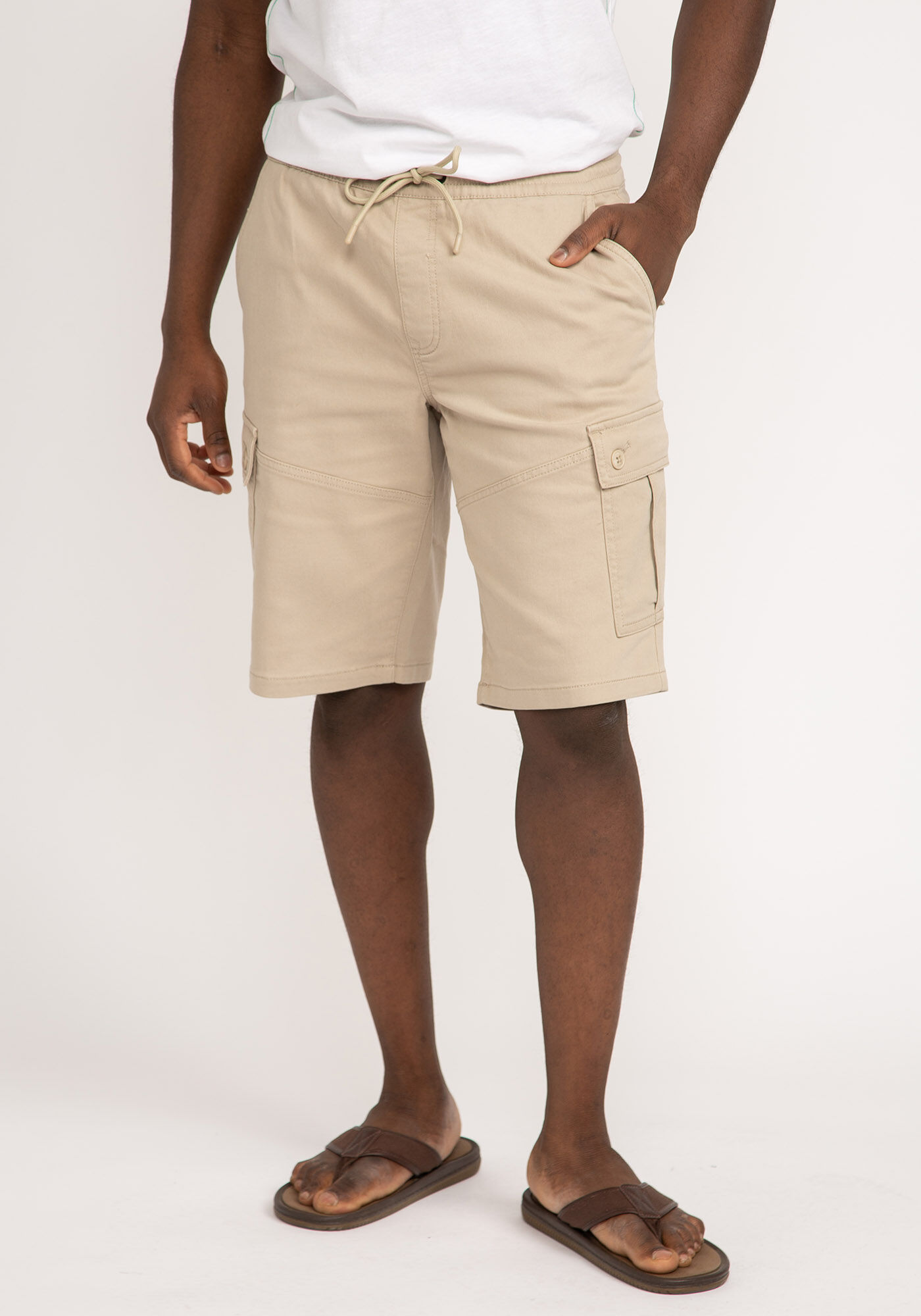 pull on fashion cargo shorts Image 2